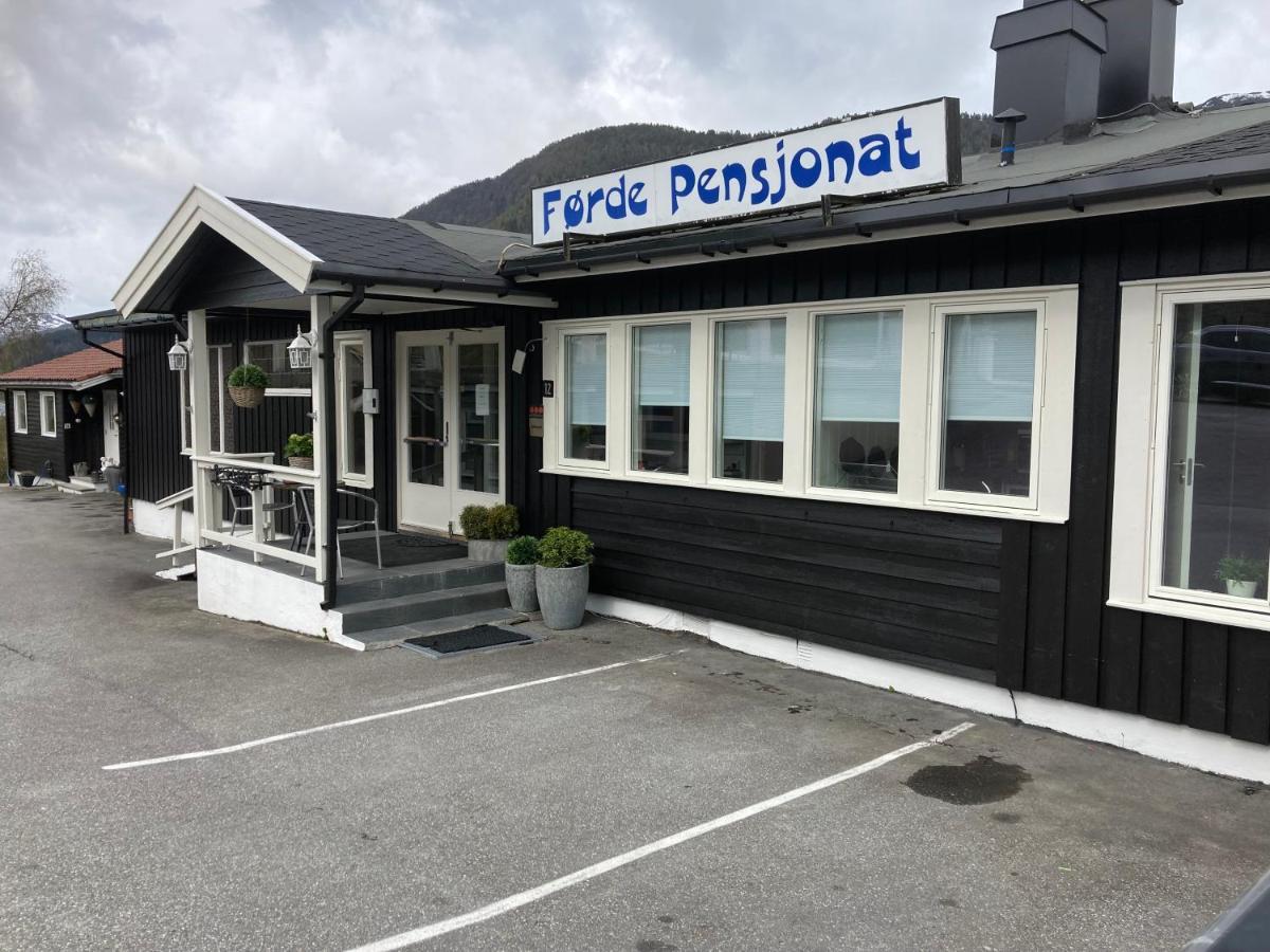 Forde Pensjonat Exteriör bild